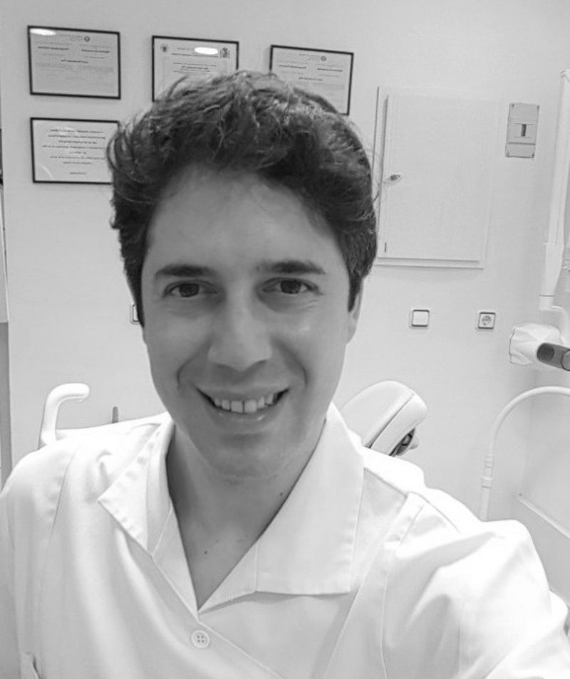 Dr. Juan Fernández Paz