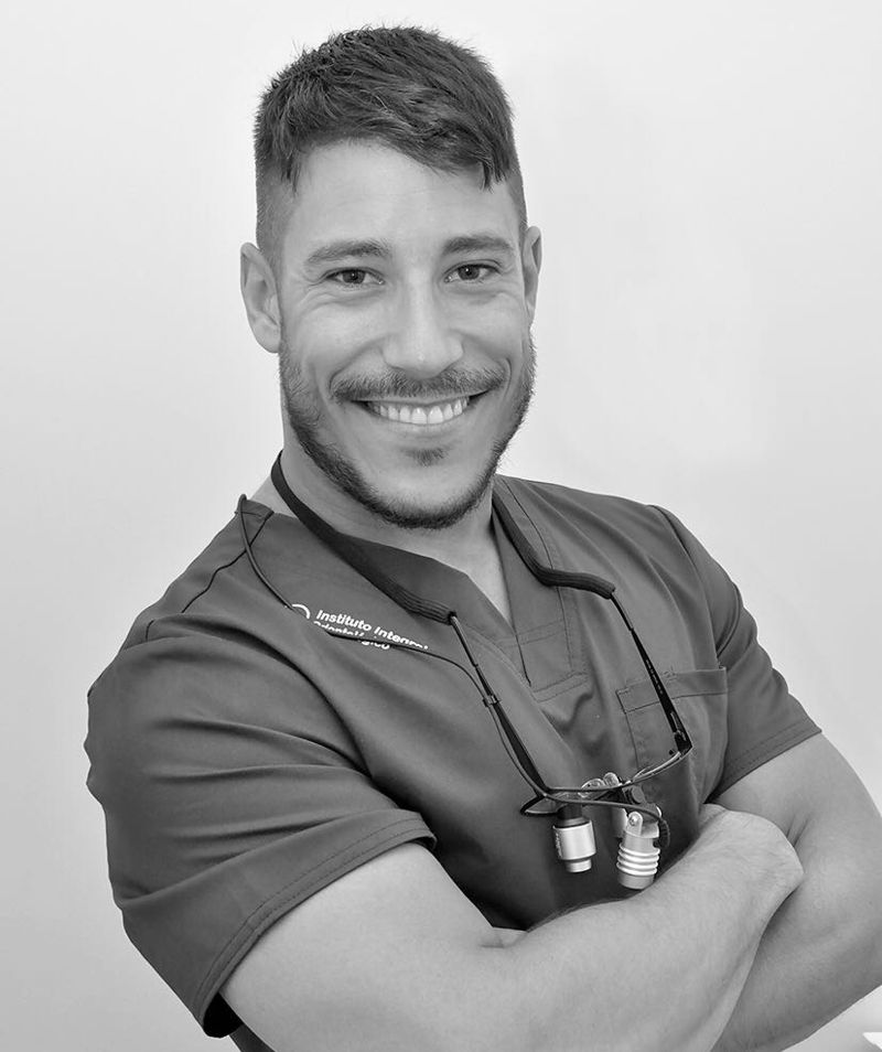 Dr. Santiago Castro Sebelón